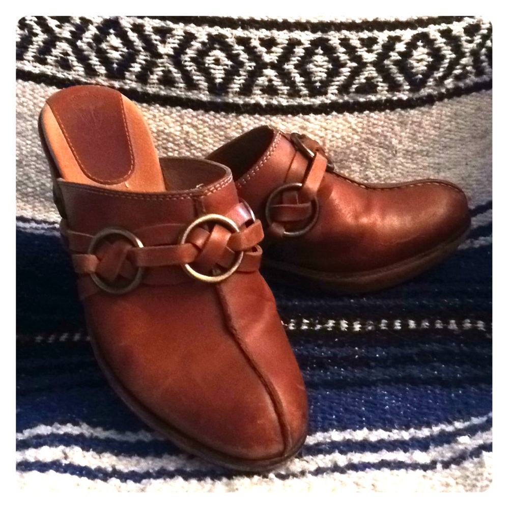 Vintage Frye Cheryl Clogs🌻Flower Child Vibes🌻